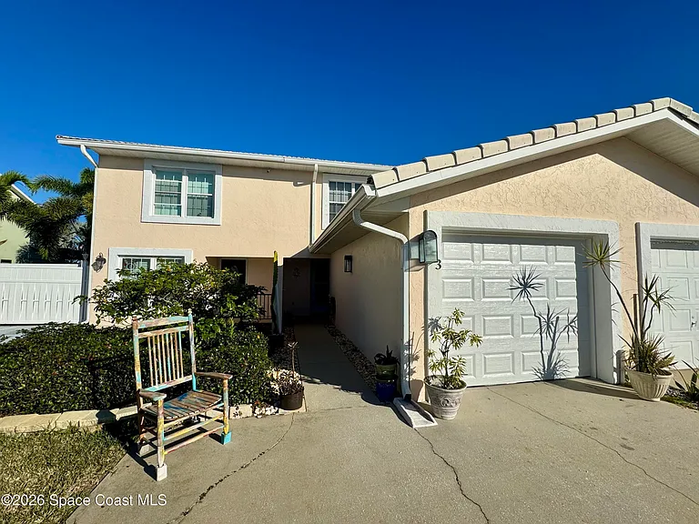 53 Anchor Dr — Photo 1
