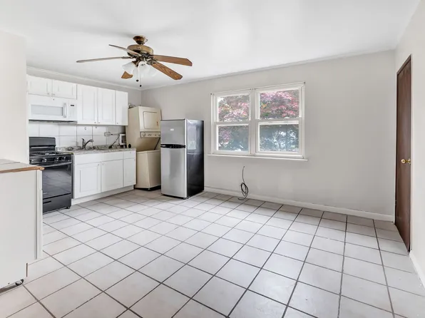 397 D Building 3 Granfield Avenue, Bridgeport, CT 06610