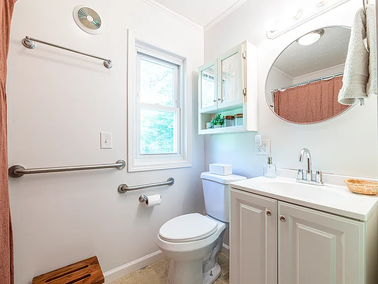 109 Hoyt Ln #109 — Photo 21