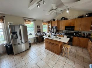55 Chestnut Hill Ave #3R, Brighton, MA 02135