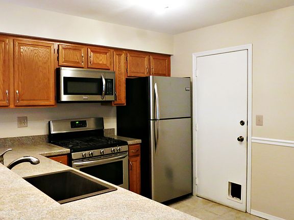 Spacious Kitchen