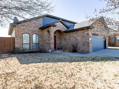 619 N 8th St, Wolfforth, TX, 79382