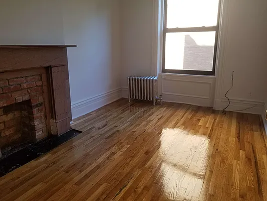 Rented by Building Equity Real Estate LLC | media 14