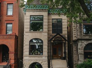 1112 N Damen Ave, Chicago, IL 60622