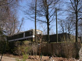 6544 Woods Trail Dr, Delton, MI 49046