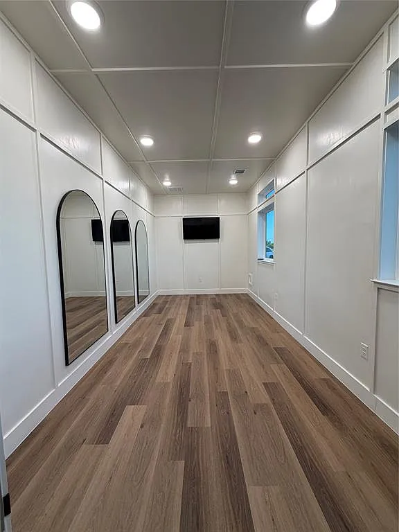 Studio, $2,000 — Photo 1