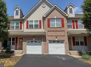 374 Wheatfield Cir, Hatfield, PA 19440