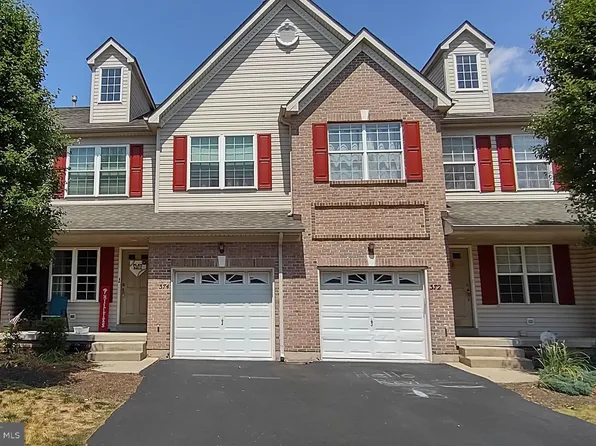 374 Wheatfield Cir, Hatfield, PA 19440