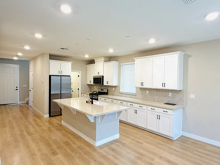 Modern Kitchen
