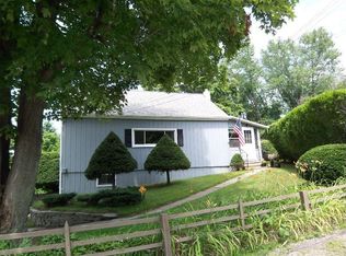 39 Chestnut St, Windsor, NY 13865