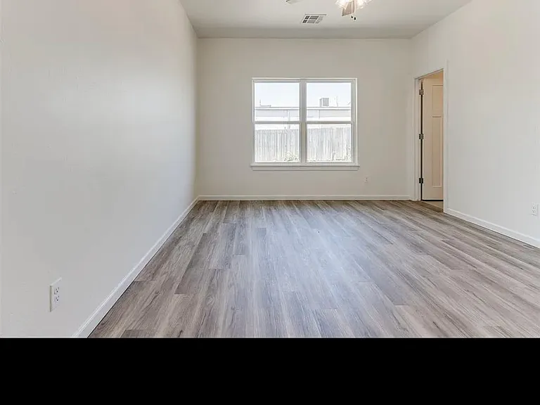 1109 N Silver Leaf Dr — Photo 13