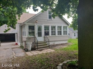 670 Collier Rd, Pontiac, MI 48340