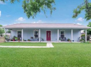 1012 Lafayette St, Castroville, TX 78009