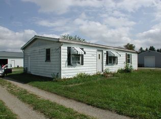 52365 N Us Highway 131, Three Rivers, MI 49093