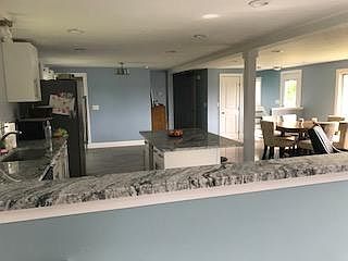 4th image of 19 Karen Ann Dr