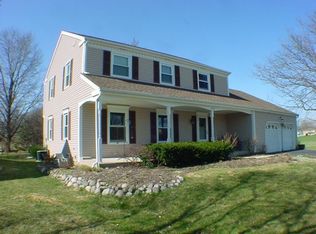1569 Clemson Dr, Naperville, IL