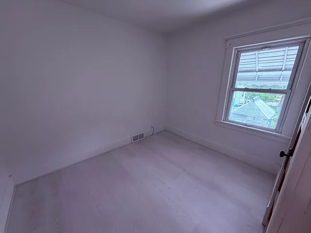 165 Dearborn St #2 — Photo 7