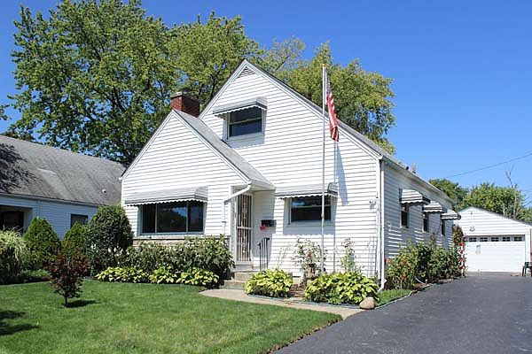 3226 Eakin Road