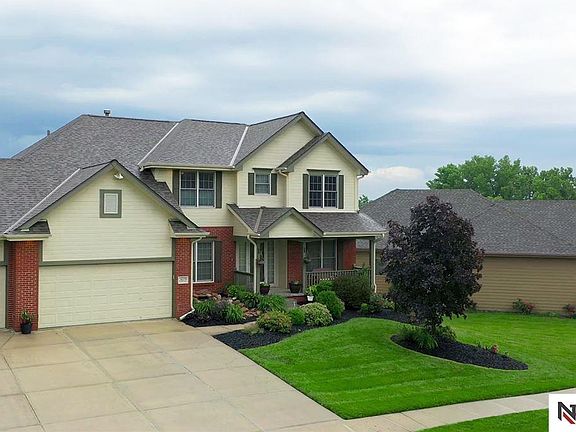 3rd image of 3679 S 188th St