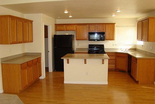 4th image of 823 Divot Dr Unit 1
