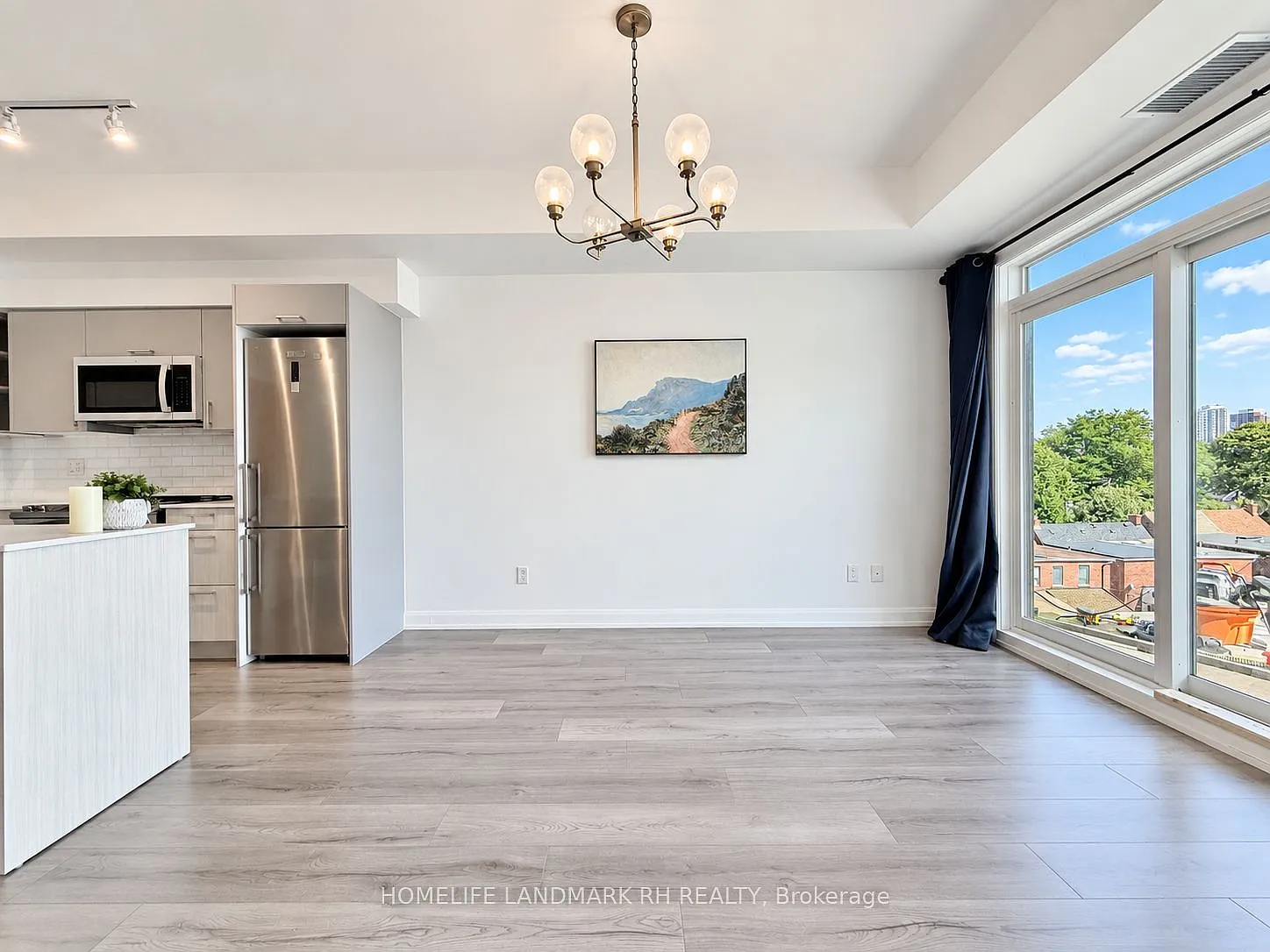2 bed, $2,300 — Photo 4