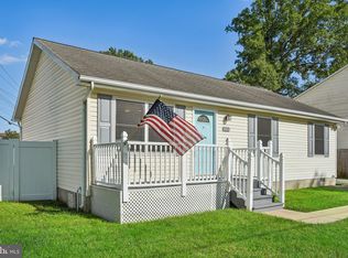 1603 Fairhill Dr, Edgewater, MD 21037