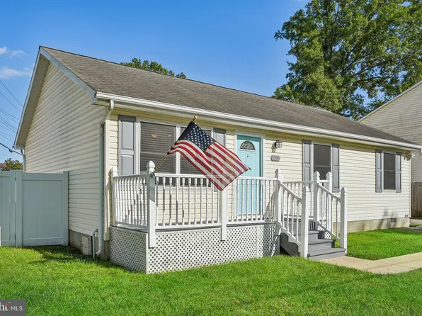 1603 Fairhill Dr, Edgewater, MD 21037