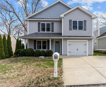 52 Guild Ave, Warwick, RI, 02889
