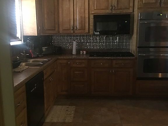 5th image of 1515 Parker St