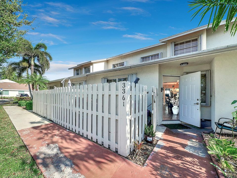 1st image of 3361 NW 101st Avenue