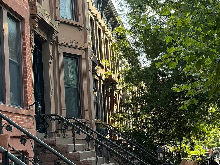 214 Van Buren St #1GR — Photo 3