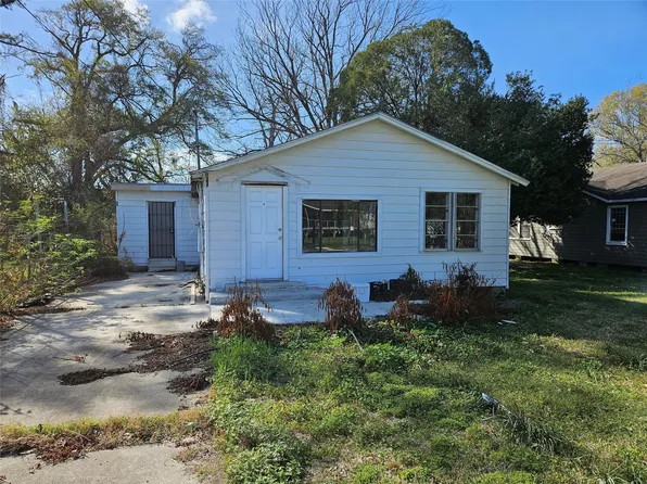 6215 Lavender St, Houston, TX 77026