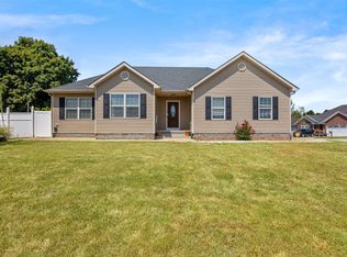 300 Maple Ridge St, Bowling Green, KY 42101
