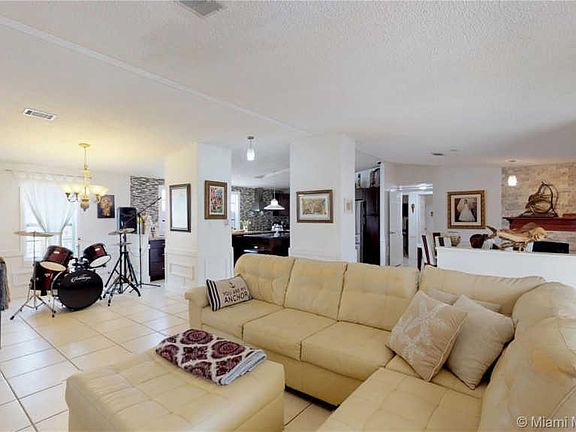 4th image of 19800 SW 180th Ave Lot 529