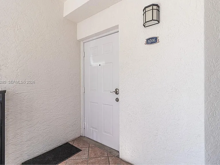 3165 NE 184th St #6206 — Photo 35