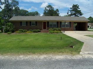 136 Pines Dr, Ty Ty, GA 31795
