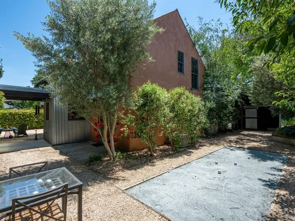 1670 Spring Street, St. Helena, CA 94574