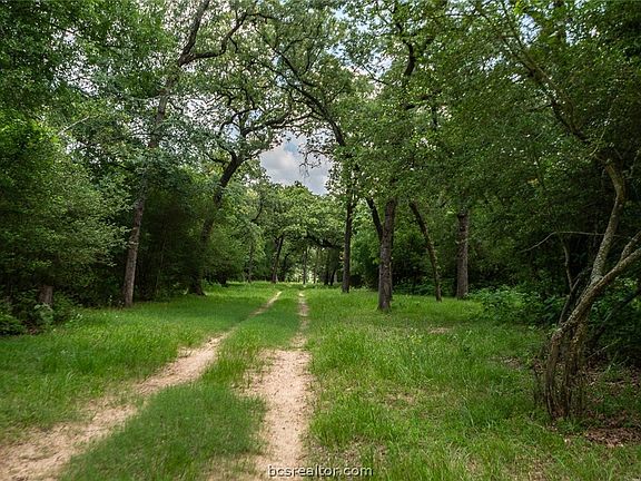 2nd image of 5801 County Road 358