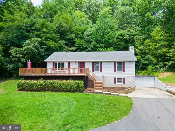 976 Snow Mountain Rd, Stanardsville, VA 22973