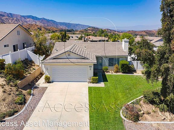 3rd image of 27503 Acorn Dr