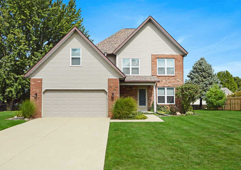 1st image of 74 Churchill Ct