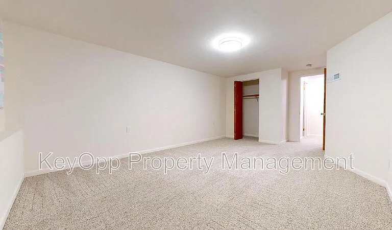 31 Crestline Ave — Photo 20