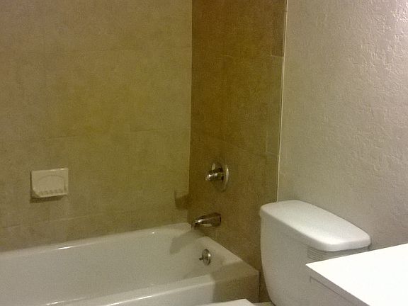 4th image of 2814 Somerset Park Dr APT 103