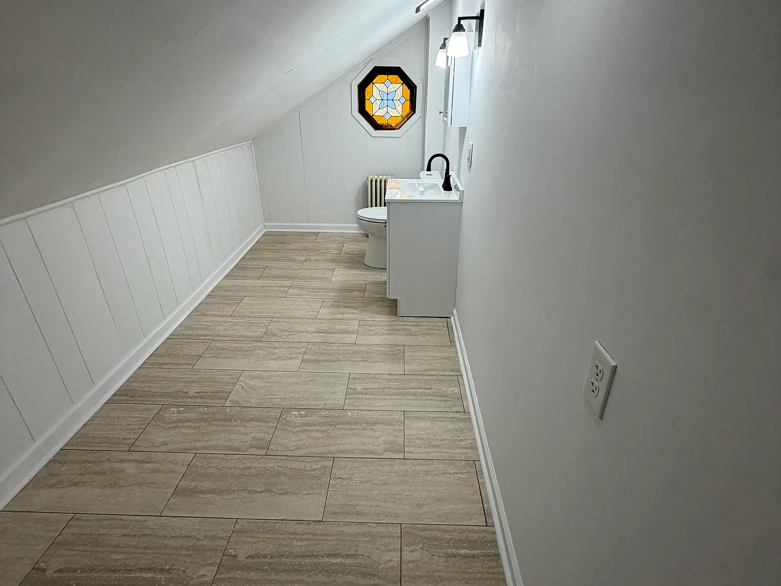 117 S Webster Ave — Photo 3