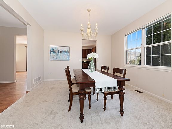 4th image of 2916 Forest Creek Ln