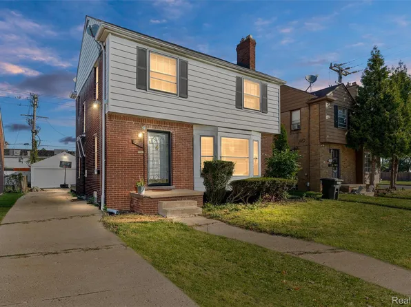 15035 Carlisle St, Detroit, MI 48205