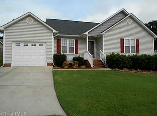 4222 Salem Landing Ct, Winston Salem, NC 27101