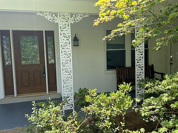patio and front entrance