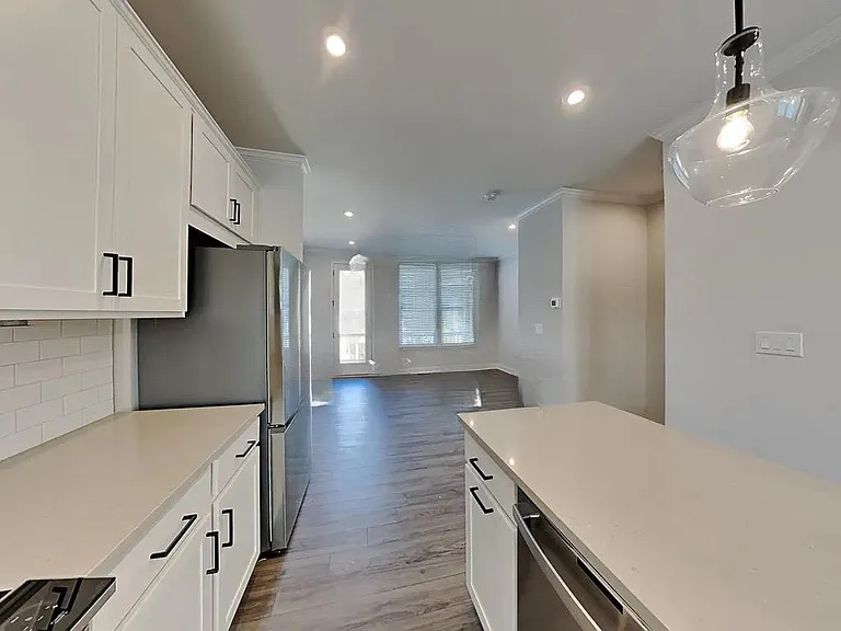 2643 Creekside Dr — Photo 13