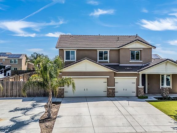 2nd image of 15419 Calabria Ct